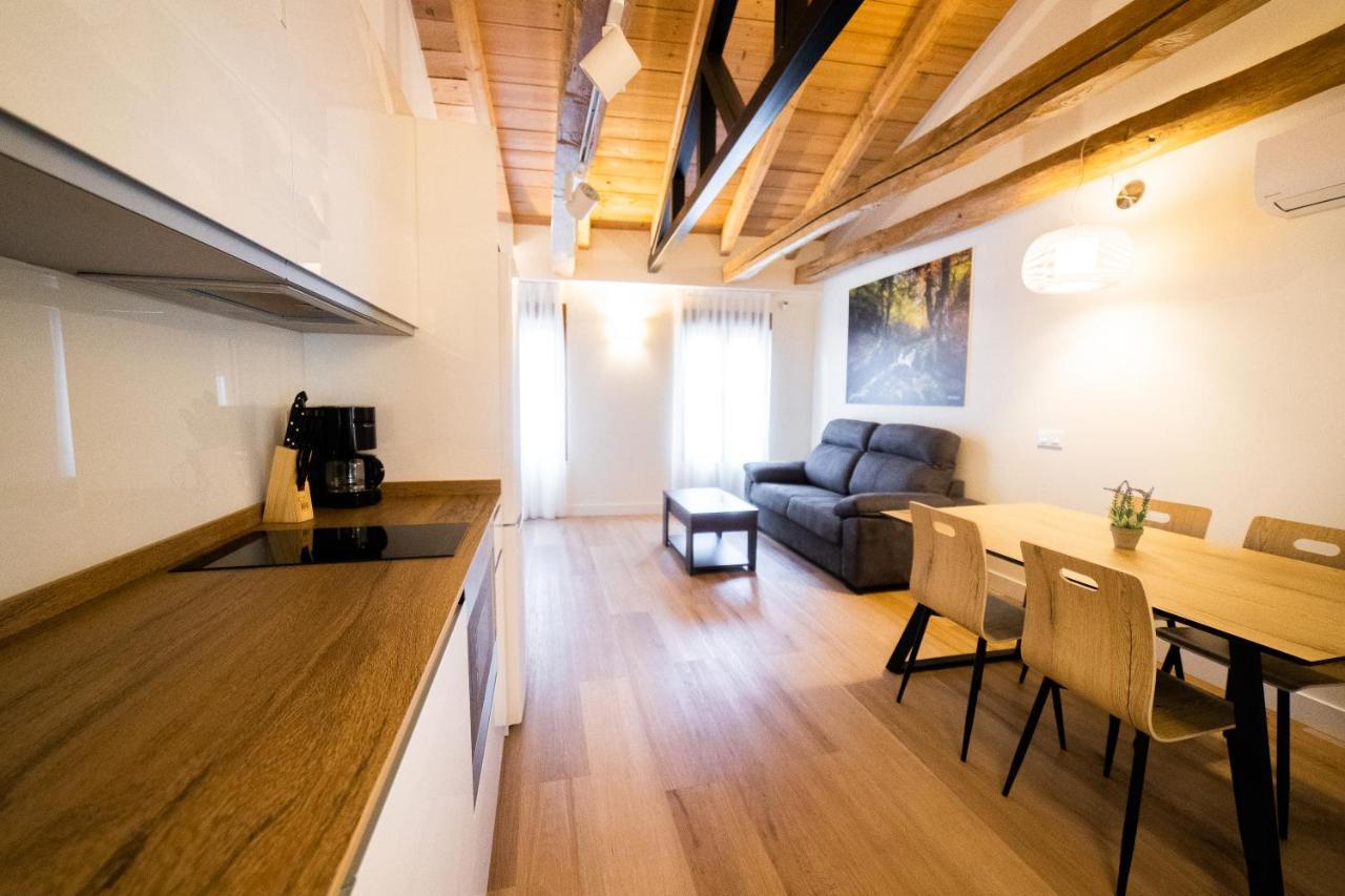 Apartamentos Mk77 León- Cantareros Buitenkant foto